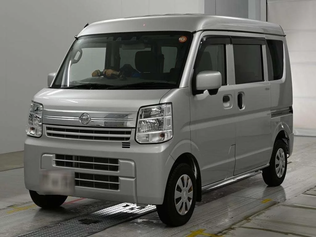 Nissan NV100 Clipper DR17V 2022